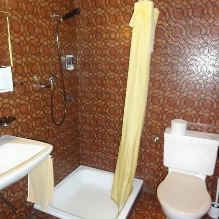 Tenne Hotel 3*